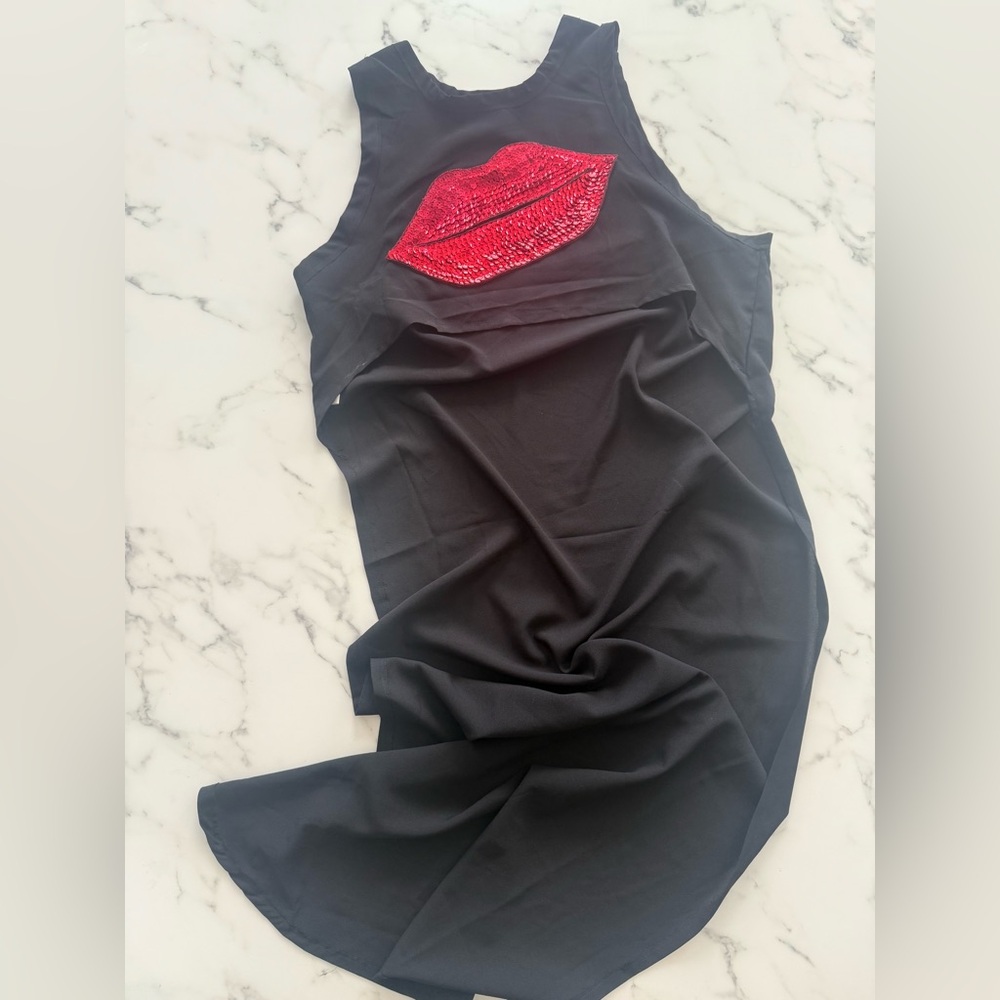 Black Top with Red Sequin Lips